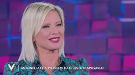 Antonella Elia: "Pietro mi ha chiesto di sposarlo" thumbnail