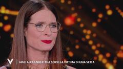 Jane Alexander: "Mia sorella vittima di una setta"