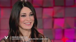 Manuela Arcuri: "Giovanni è l'uomo che mi ama per come sono" thumbnail