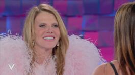 Anna Dello Russo: l'intervista integrale thumbnail