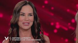 Antonella Mosetti: "Torno in TV con L'Isola dei Famosi" thumbnail