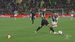 La moviola di Venezia-Juventus: corretto il rigore per i bianconeri? thumbnail