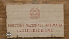 La fabbrica di dossier contro il centrodestra