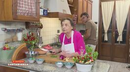 Nonna Silvi e il nipote in cucina thumbnail