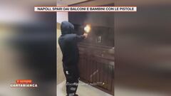 Napoli, spari dai balconi e bambini con le pistole