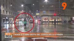 I rider si fanno beffa del codice della strada