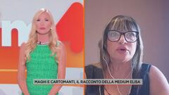 Maghi e cartomanti, la medium Elisa: "Ecco chi si rivolge a me"