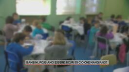 Bambini, possiamo essere sicuri di ciò che mangiano? thumbnail