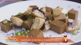 In cucina con Stella: Dadolata di seitan ai funghi e piselli thumbnail