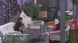 Shaila Gatta cerca il confronto con Amanda Lecciso thumbnail