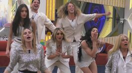 Divertimento a ritmo di musica: balli di gruppo senza sosta thumbnail