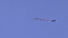 I #Leccisers mandano un aereo per Amanda Lecciso thumbnail