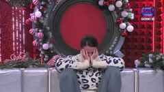 Giorno 98, Canale 5 ore 16:00