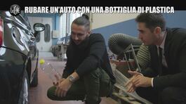 GAZZARRINI: Rubare un'auto con una bottiglia di plastica thumbnail