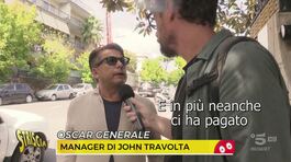 Travolta, scarpe a Sanremo. Il manager: «Nessuno gli ha detto di togliersele» thumbnail