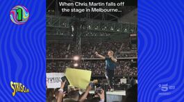 Chris Martin cade in una buca sul palco e vince I Nuovi Mostri thumbnail