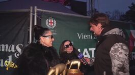 Stasera a Striscia: Paola e Chiara, escluse dal Festival di Sanremo, ricevono il loro primo Tapiro d'oro thumbnail