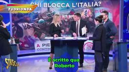 Questa sera a Striscia la notizia clamoroso fuorionda a "4 di sera" thumbnail
