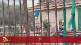 Stefania Petyx è a Palermo per occuparsi di alcune ville che, dopo essere state confiscate alla mafia, sono state occupate abusivamente thumbnail