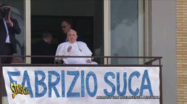 Papa Francesco: "Corona salutame a' soreta" thumbnail