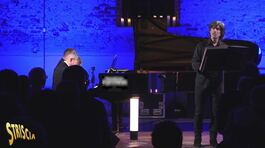 Il Mago Casanova tra pianoforte, candele e tavolini magici: il video del Family Concert thumbnail