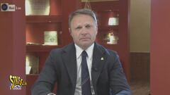 Lollobrigida scambia pani e pesci per vino e un meme di Trump per la realtà Lollobrigida scambia pani e pesci per vino e un meme di Trump per la realtà