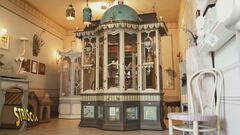Davide Rampello e le voliere artistiche di Santarcangelo di Romagna Davide Rampello e le voliere artistiche di Santarcangelo di Romagna