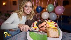 La Ferragni e la torta per Fedez, la Boccia e il manifesto del suo partito: Robe dell'altro mondo! La Ferragni e la torta per Fedez, la Boccia e il manifesto del suo partito: Robe dell'altro mondo!