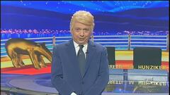Chiambretti compie oggi 69 anni. Ma ve lo ricordate che per Striscia si trasformava in Donald Trump?