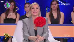 Francesca Fagnani e Simona Ventura sono le protagoniste de "I Nuovi Mostri" Francesca Fagnani e Simona Ventura sono le protagoniste de "I Nuovi Mostri"