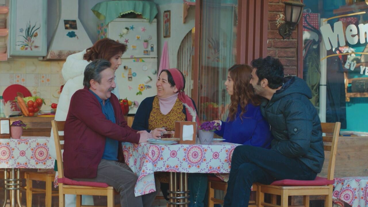 Love, Reason, Get Even, replica puntata in streaming 28 febbraio 2025 | Video Mediaset