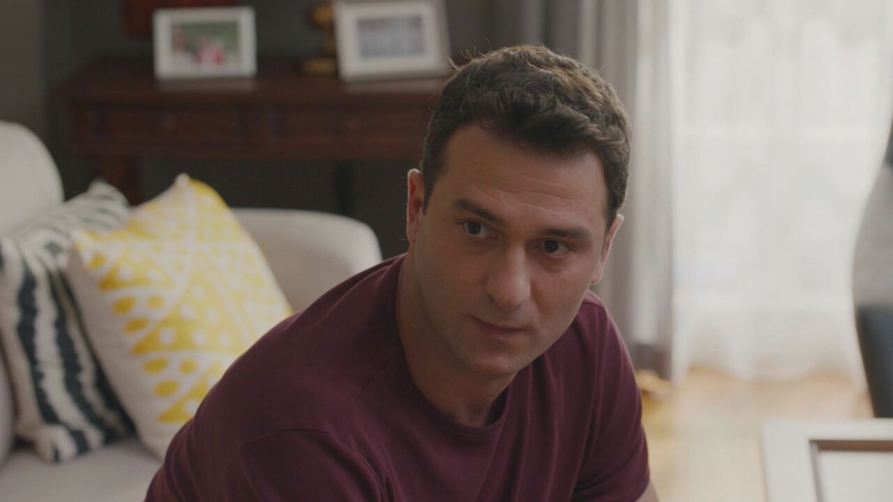 Tradimento, replica puntata 16 aprile 2025 | Video Mediaset