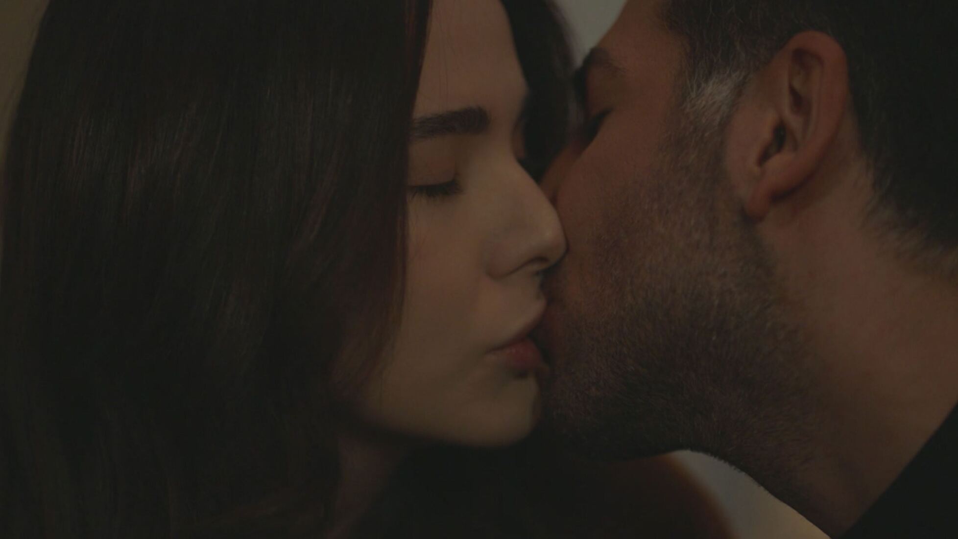 Tradimento 2: Episodio 86 Video | Mediaset Infinity