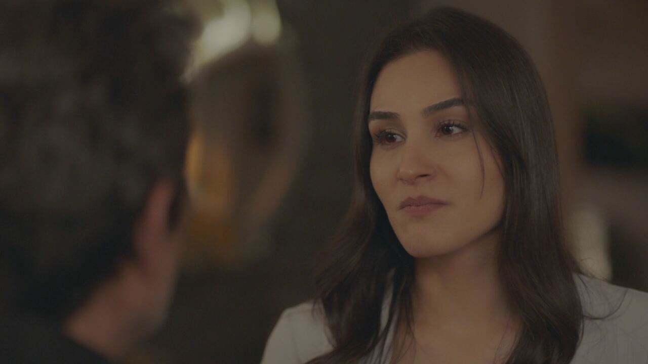 Tradimento, replica puntate 17 ottobre 2025 in streaming | Video Mediaset