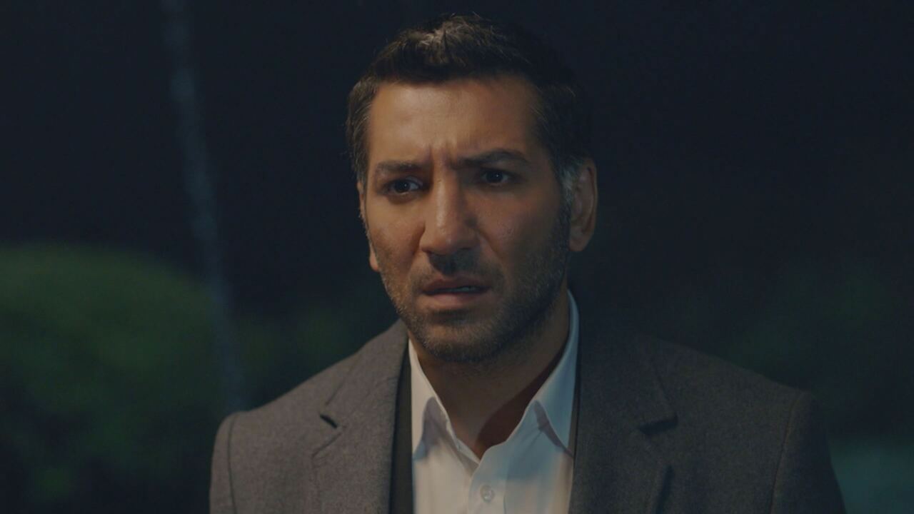 Tradimento, replica puntata 15 maggio 2025 | Video Mediaset