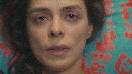 Bahar si confida con Ceyda e Yeliz thumbnail