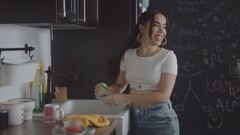 Lola - Super woman
