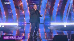 Alessandro Rea in "It's not unusual" - Io Canto Senior Video ...