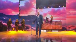 Enrico Nigiotti canta ''Tu sei per me'' thumbnail