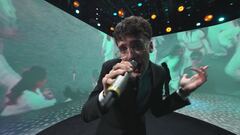 LDA canta "Shalla"