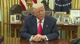 Minacce di Trump senza fine, "Nessuno si salverà dai dazi" thumbnail