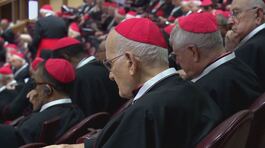 È tutto pronto per il Conclave, ultime trattative segrete thumbnail