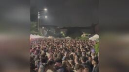 Malamovida a Milano, 2 mila ragazzi in piazza Leonardo da Vinci thumbnail