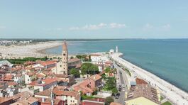 Ponte 2 giugno, primo week end estivo verso il mare thumbnail