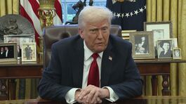Trump firma, al via i dazi al 50% su acciaio e alluminio thumbnail