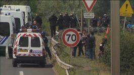 Francia e Inghilterra ora serrano i controlli sull'immigrazione thumbnail