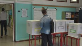 Urne aperte per i cinque referendum, l'incognita affluenza thumbnail