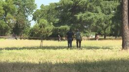 Donna e neonata trovate morte, orrore nel parco di Roma thumbnail