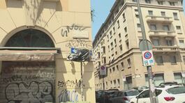 Milano, via auto e area pedonale tra Piazza Vetra e Via Torino thumbnail