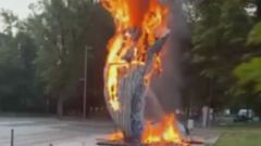 Milano, egiziano incendia la "Balena" di Jacopo Allegrucci